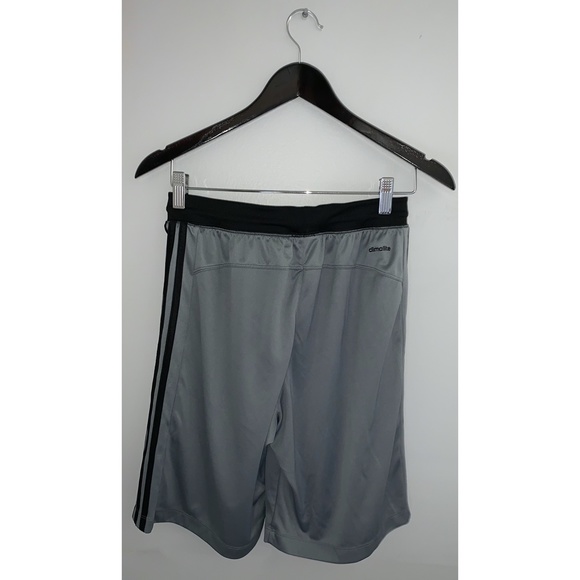 Adidas - Active Gym Shorts - S - Picture 2 of 3